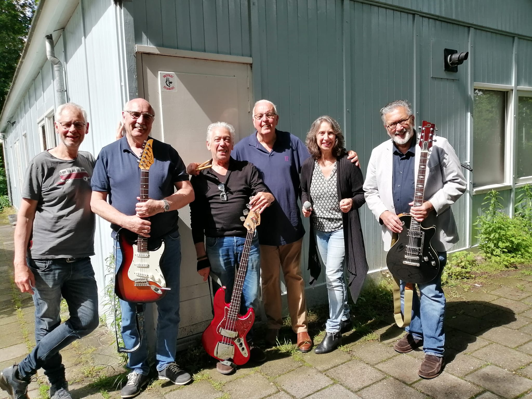 Direct Bandleden Bandleden - Rockin Revival Rockband
